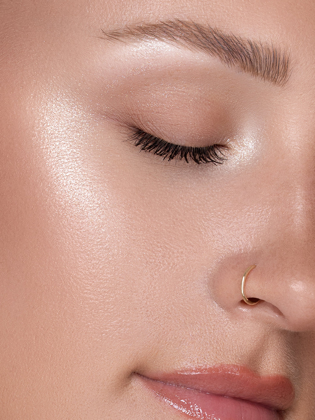 Flawless Stay Shimmer Veil