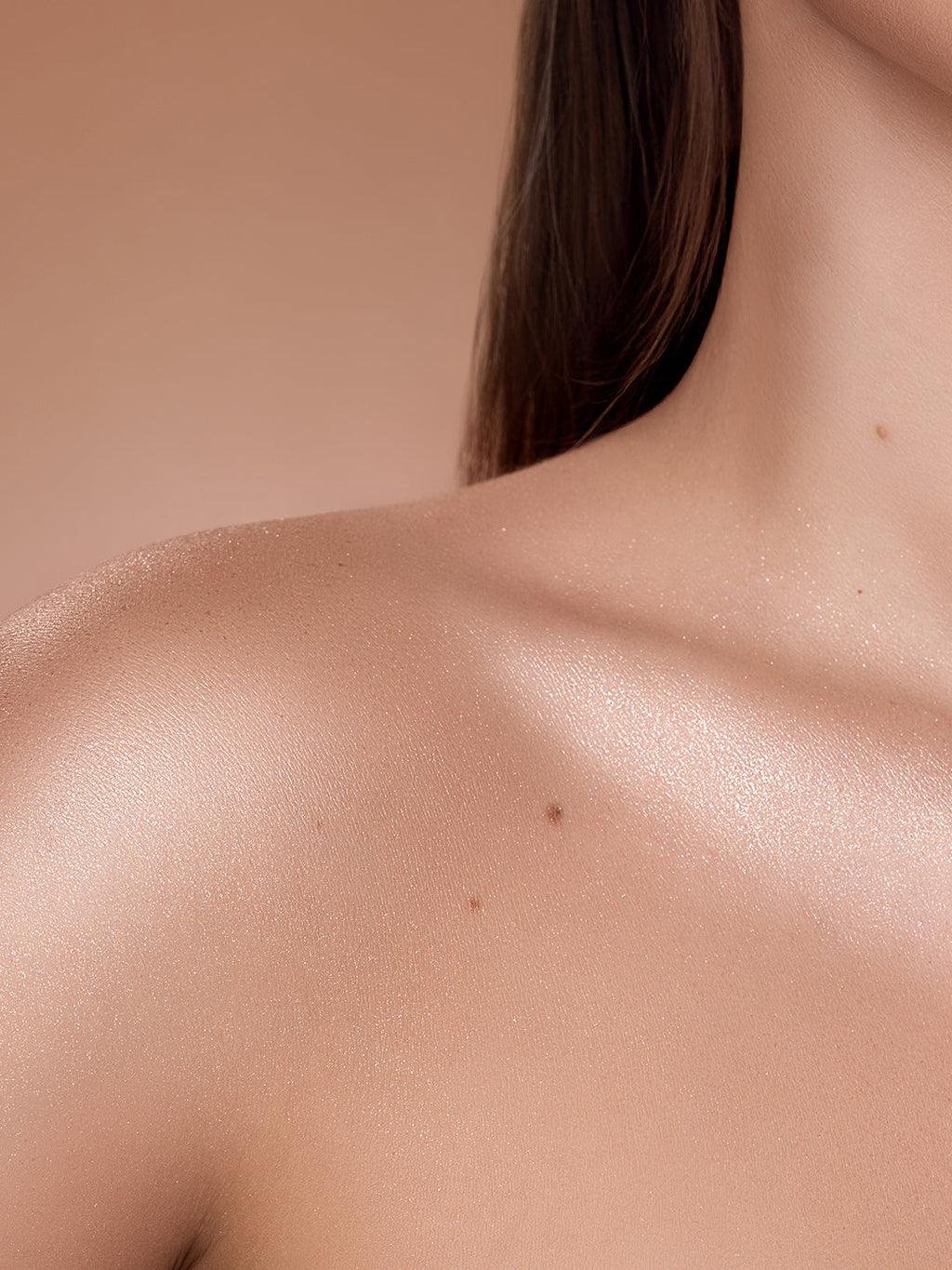 Flawless Stay Shimmer Veil