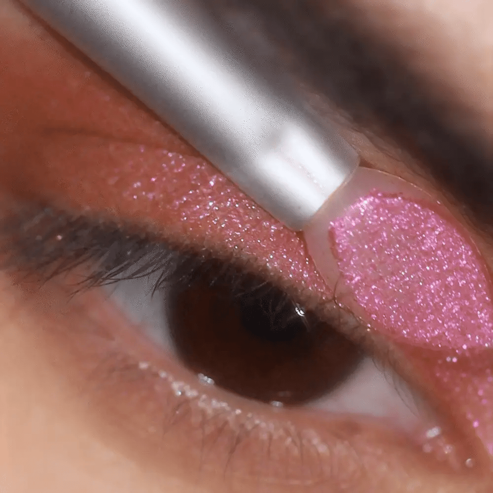 CHROMA LIGHT SHADOWS