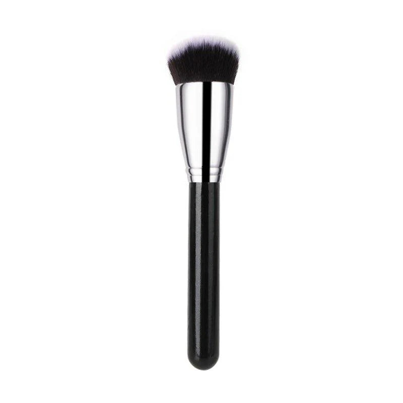 X104 Foundation Brush