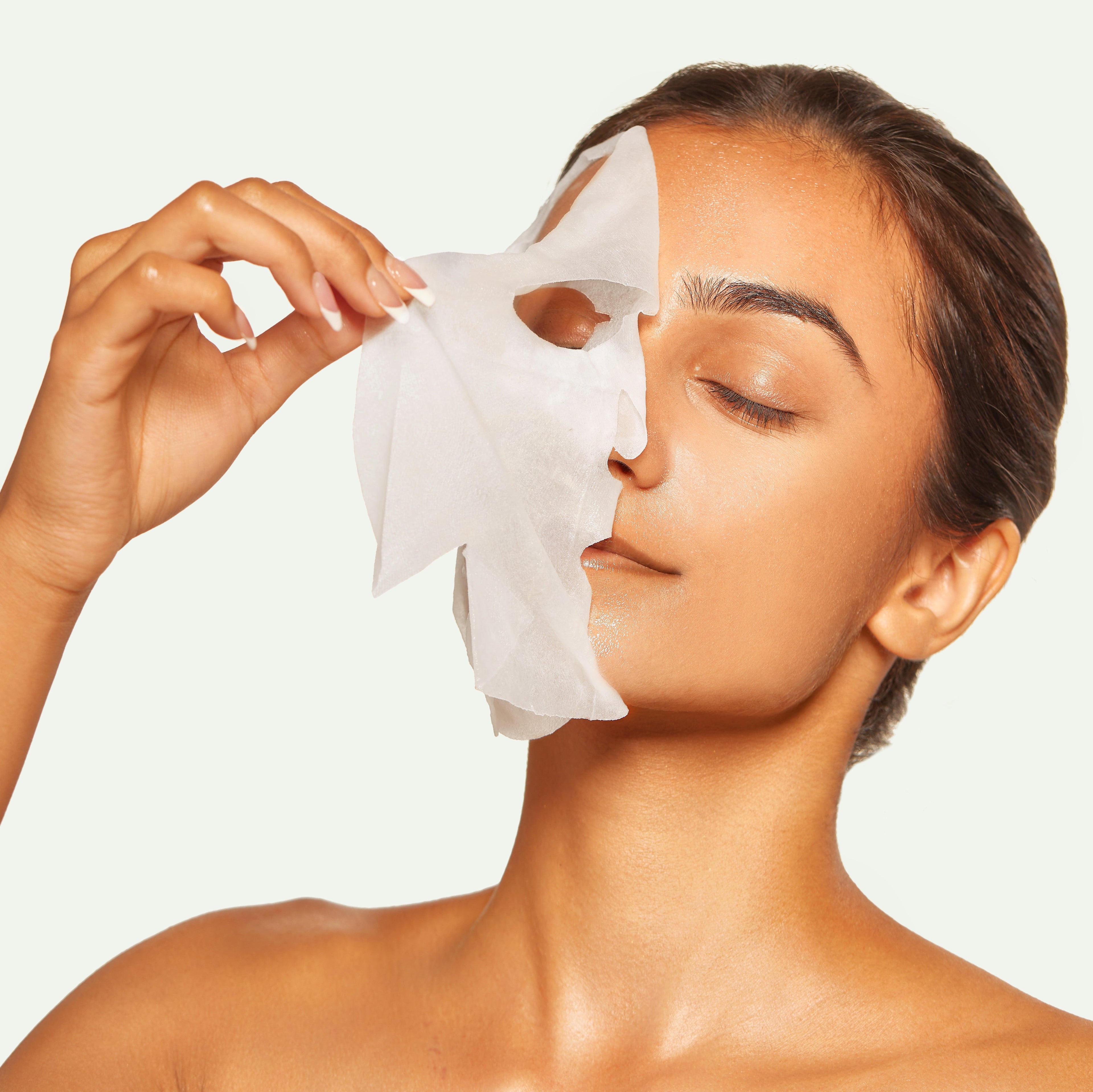 Strawberries & Cream Soothing Raw Juice Mask