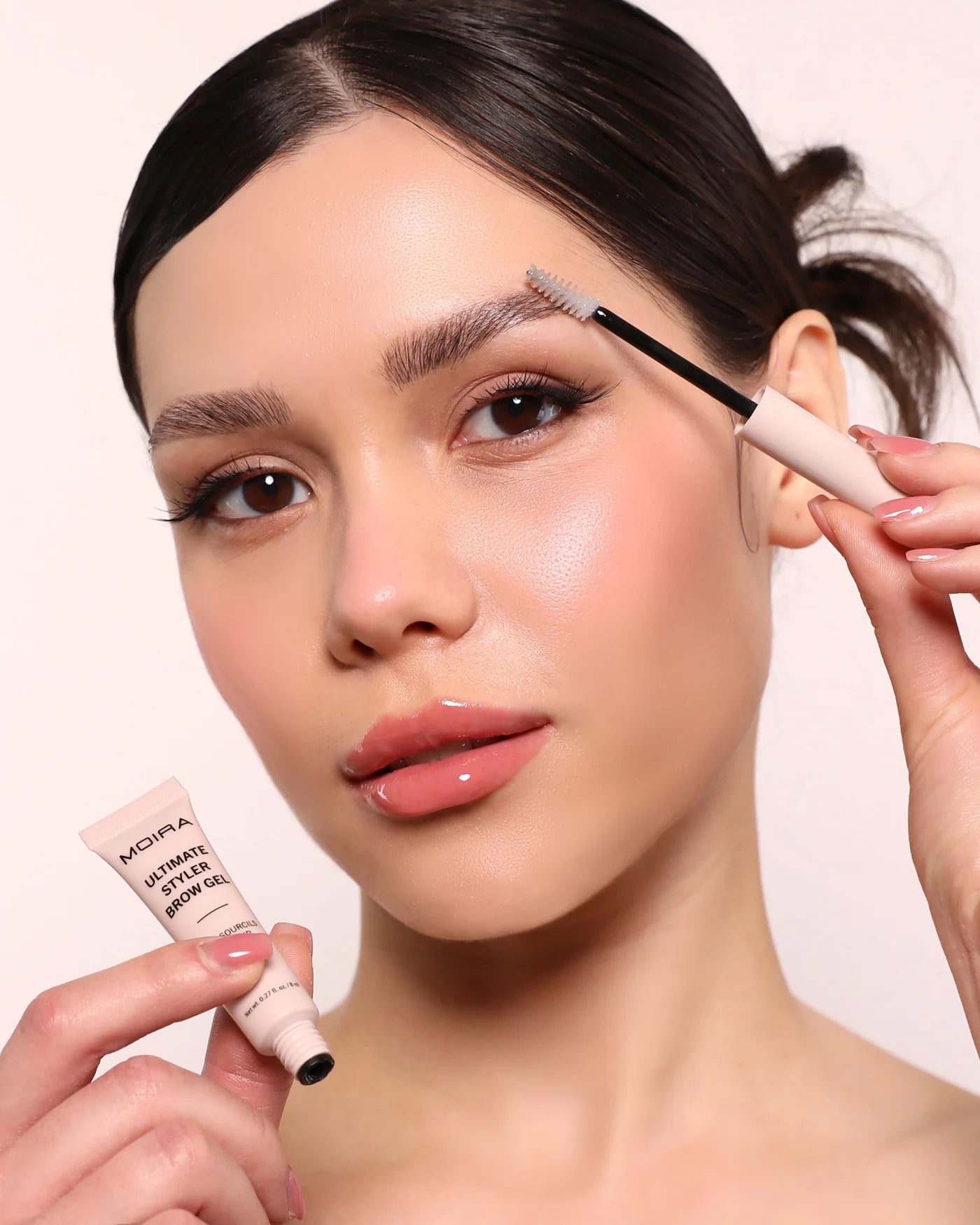 ULTIMATE STYLER BROW GEL