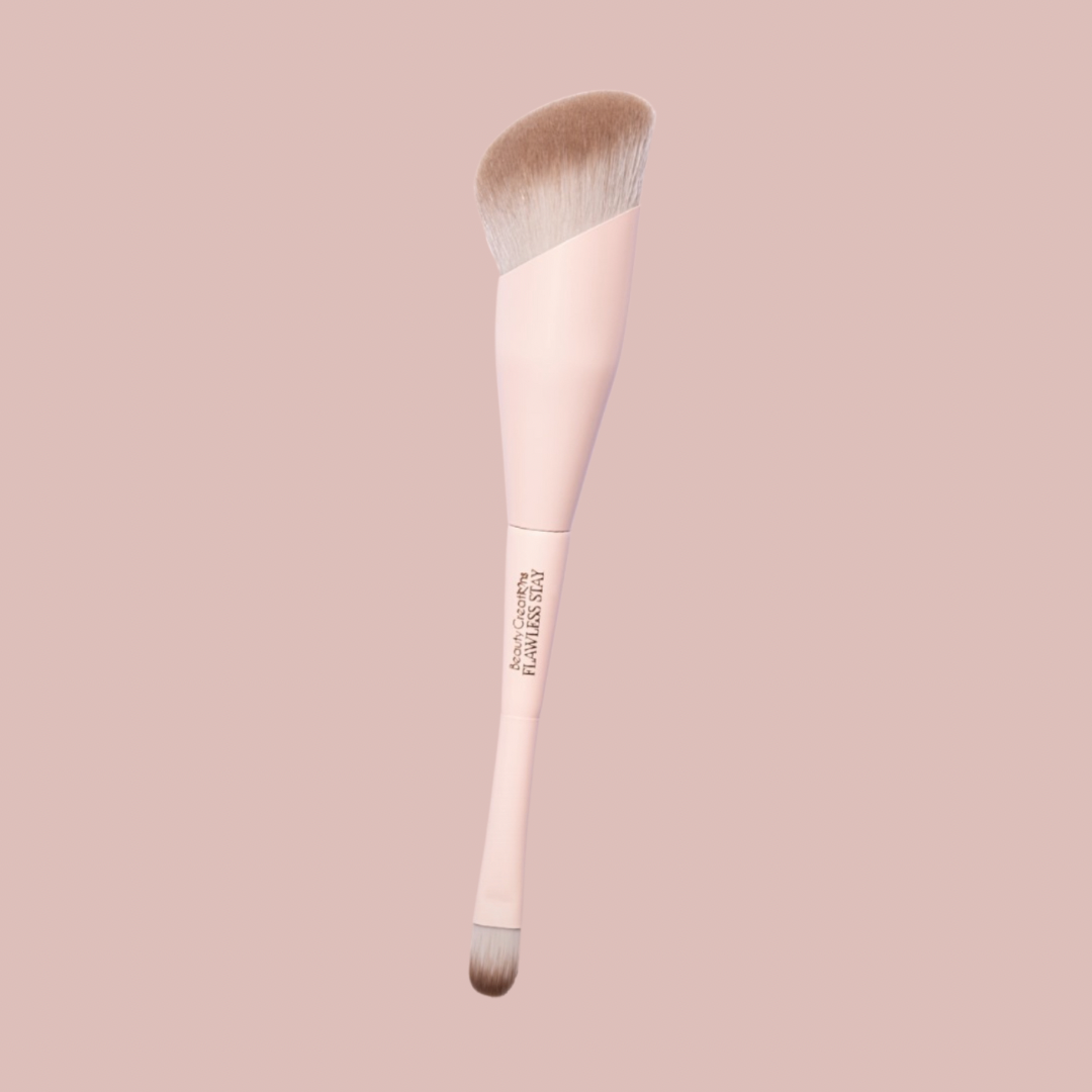 FLAWLESS STAY MATTE DUAL ENDED FOUNDATION BRUSH