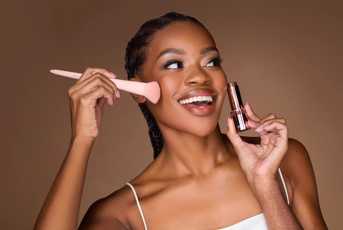 FLAWLESS STAY CONTOUR STICK