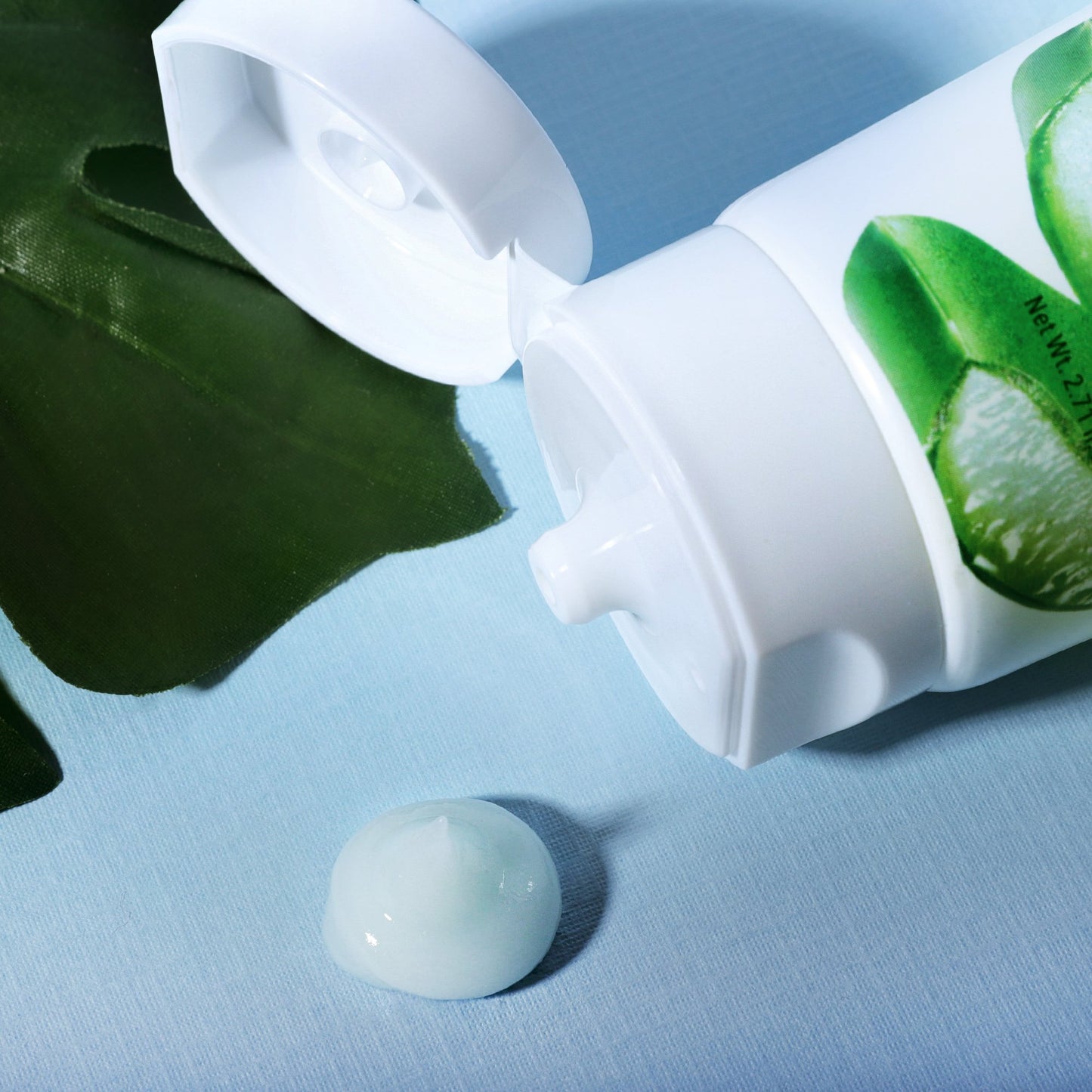 HEMP SEED ALOE VERA PEELING GEL