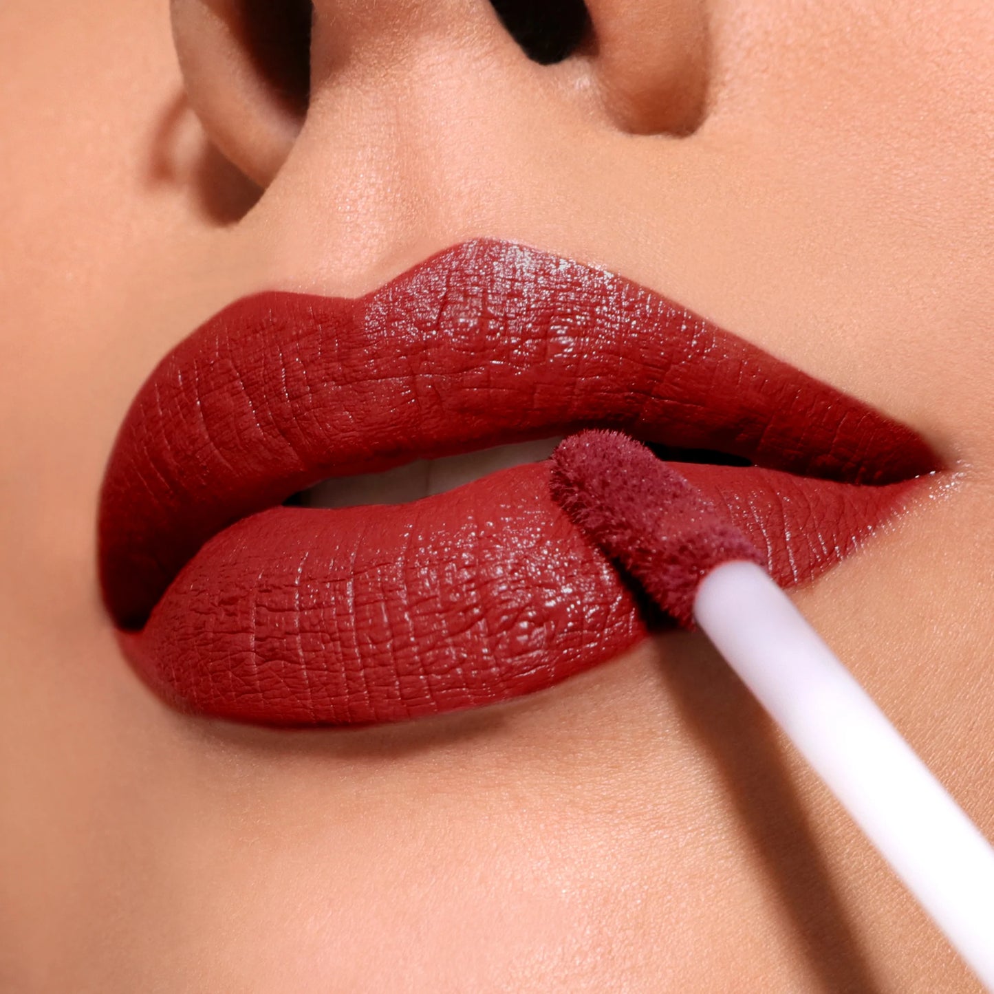 16 Sassy Lip Divine Liquid Lipstick